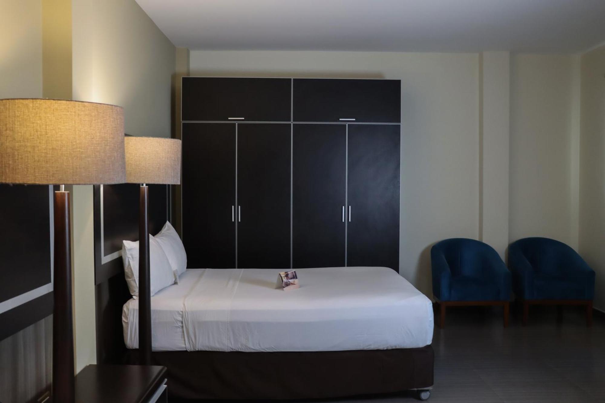 Rado Hotel - Santa Maria 特鲁希略 外观 照片